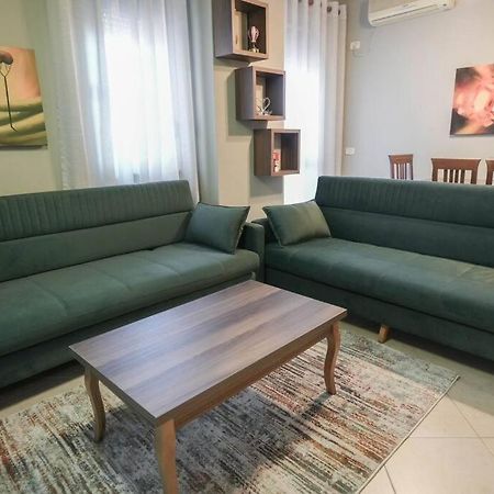 Staycation, City Center Apartment With Balcony Tirana Bagian luar foto